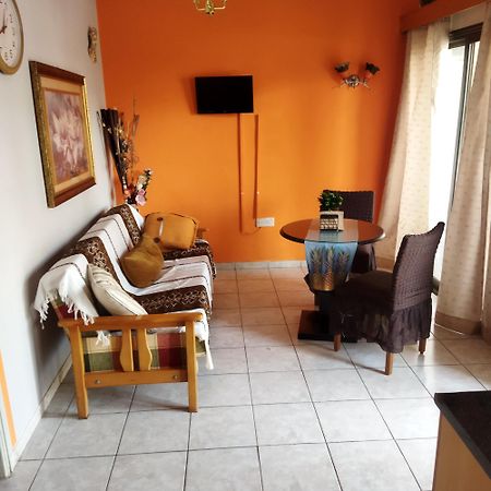 Anastasia Holiday Apartments Пафос Екстериор снимка