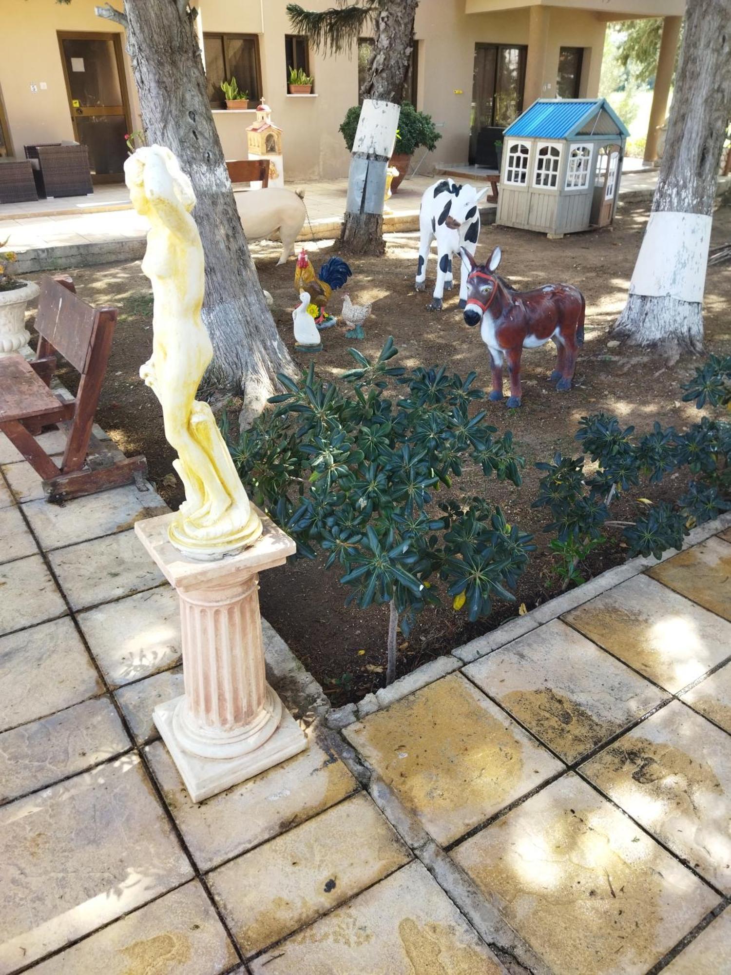 Anastasia Holiday Apartments Пафос Екстериор снимка